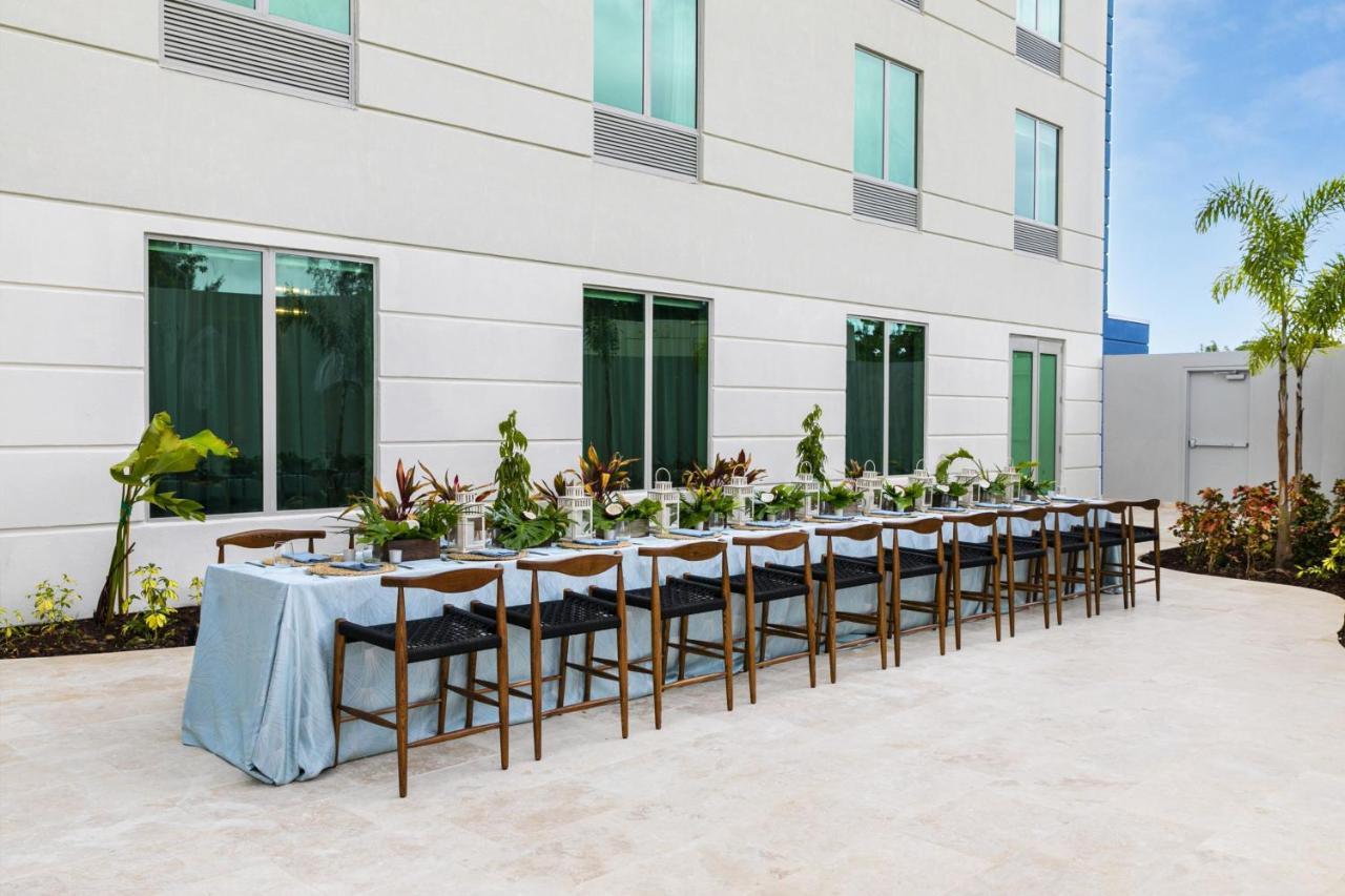 Fairfield By Marriott Luquillo Beach Eksteriør billede