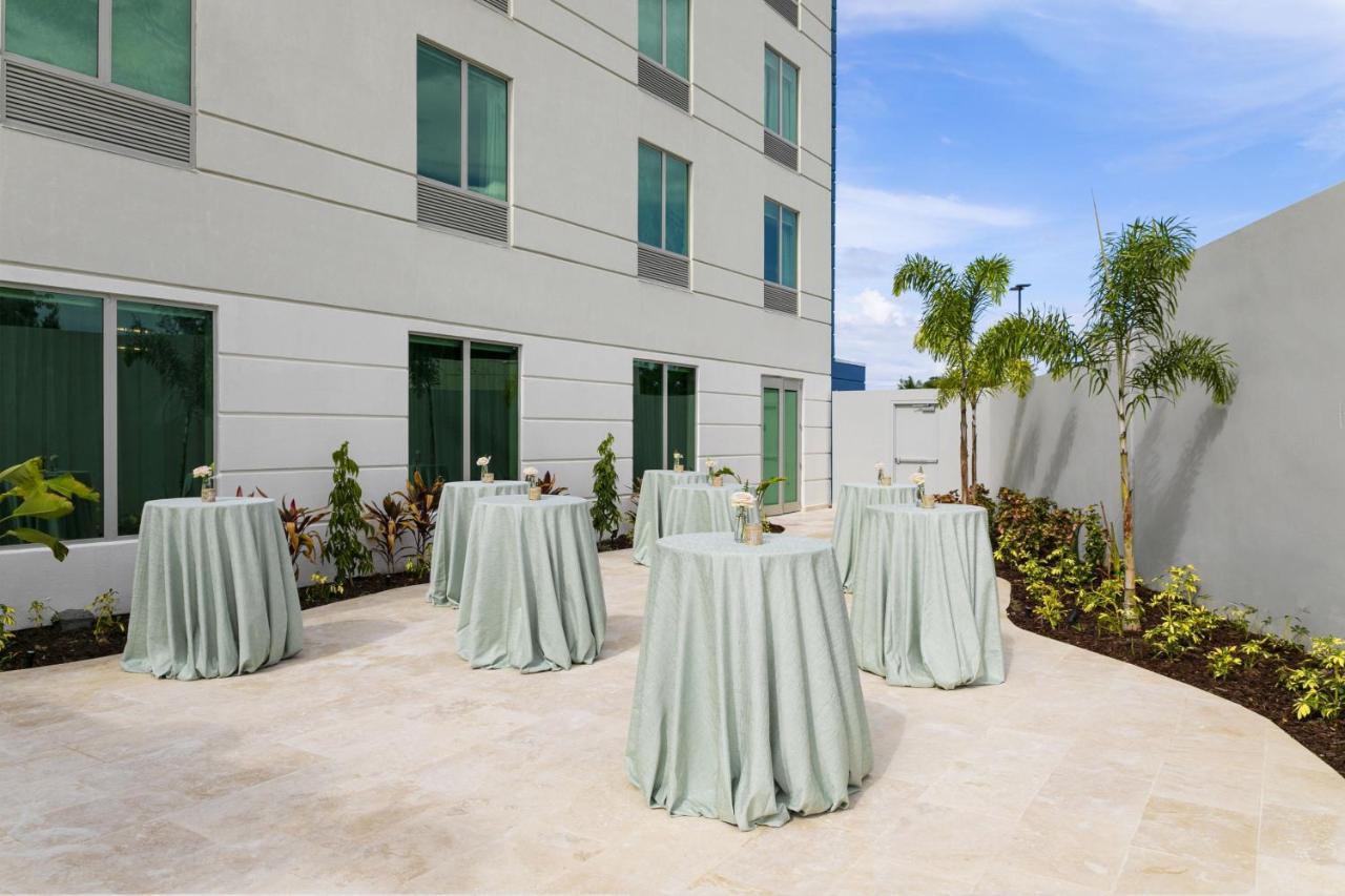 Fairfield By Marriott Luquillo Beach Eksteriør billede